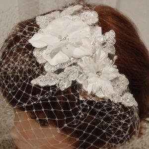 BRIDAL IVORY HEAD PIECE